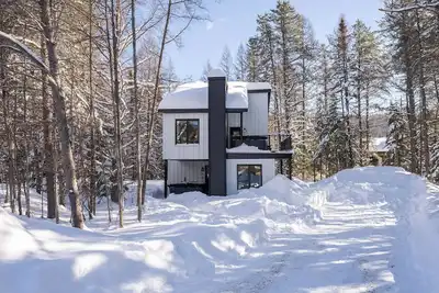 Image de Condo avec Spa | Le Safari Nordik