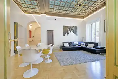 Image de Rare, large and elegant Rome apartment in Prati neighborhood, perfect for famili