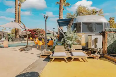 Image de The Egyptian - Retro Modern Motel - Room 203