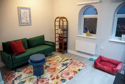 Image de Modern 1-Bedroom Apartment in Slough with Parking