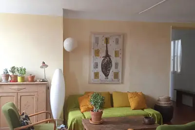 Image de Bel appartement central et calme avec balcon