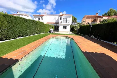 Image de Saona Villas (Vn Caly) : villa 8 personnes, piscine privée, climatisation, wifi