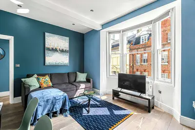 Image de Stylish 2br in The Lanes | Steps to Pier & Seaside