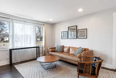 Image de Family Retreat - 1 mile to The Factory @ Franklin