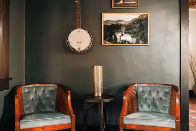 Exquisite Craftsman | RiNo+Cole | Backyard Garden