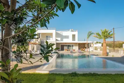 Image de Villa Pnoe Seaside Luxurious, Seafront & Private
