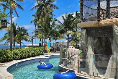 Image de Walk to Beach and Restaurants. Discount at Margaritaville Waterpark, King Bed