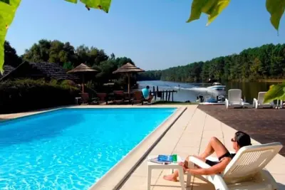 Image de Villa tout confort au coeur d'une base nautique