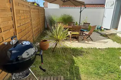 Image de Maison cosy avec jardin, à 5 minutes à pied de la mer