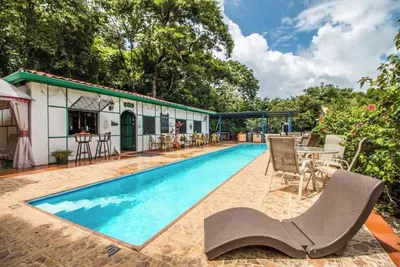 Image de K-Rae's Irish Pub and Inn - Ocean Blue