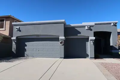 Image de Quiet and Spacious full house in Northern Phoenix.