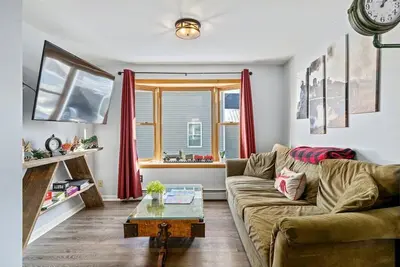 Image de Charming 3-bedroom in the heart of Lincoln