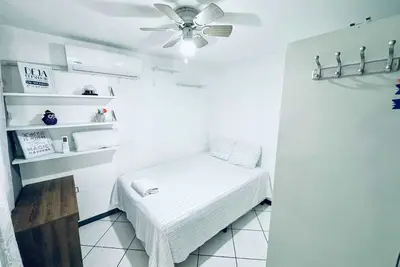 Image de Spacious 3-bedroom apartment with WiFi, Ac in brilliant San Salvador. \n