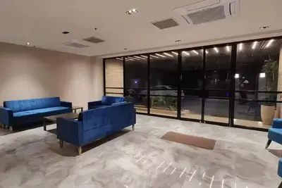 Image de Comfy and Modern 2bdr apt with Central Ac, Wifi, Led and kitchenette