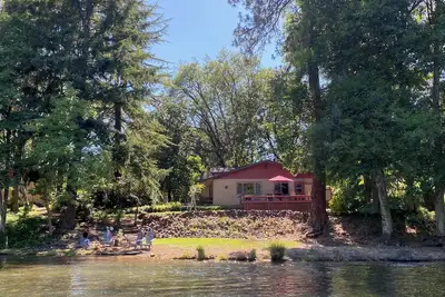 Image de Peaceful Retreat on the Rogue River