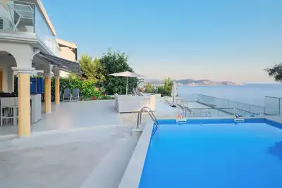 Image de Holiday house with sea view