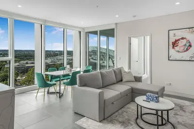 New Luxorius Panoramic 2br Apartment next to Accor Stadium