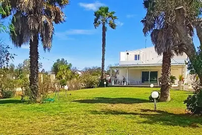 Image de Detached villa with pool 11x5