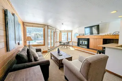 Image de Condo with pool and hot tub onsite & free shuttle