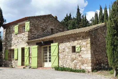 Image de Maison de charme avec piscine 10 personnes proche de la mer