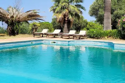Image de Piscine & Vue Mer : Appartement dans Villa entre Mer et Montagne