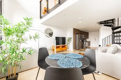 Image de Loft | Gym, Lounge, Rooftop | Bellevue | Sophari C