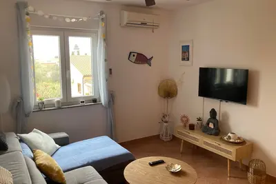 Image de Sunny apartment with balcony