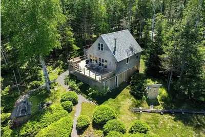 Image de Charming 3-bedroom cottage in beautiful Roque Bluffs