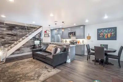 Image de Luxury Capitola 2 Br charmer minutes from the beach