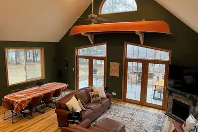 Image de Secluded 3-bedroom cabin on the Chippewa River near Ladysmith, Wi with WiFi, Ac
