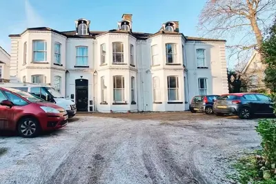 Image de Beautiful 1st floor apartment with parking - 6 minute walk into the city centre