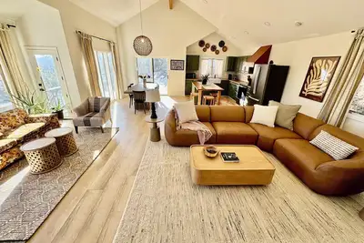Image de The Good Life Mountain Home - Red Rocks w/ spa