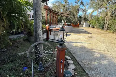 Image de Charming campsite in West Gate River Ranch with WiFi access