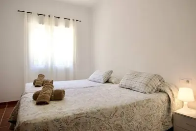 Image de R001. Nice apartment in Nerja next to the beach