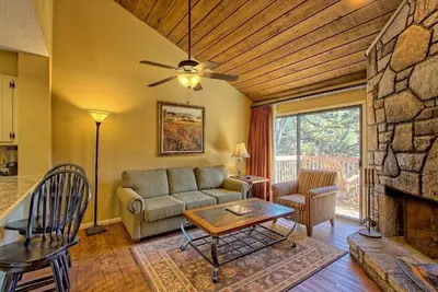 Charming 2-bedroom cabin in Sapphire