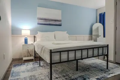 Image de Charming 3-bedroom townhome with Ac and WiFi in welcoming Laredo