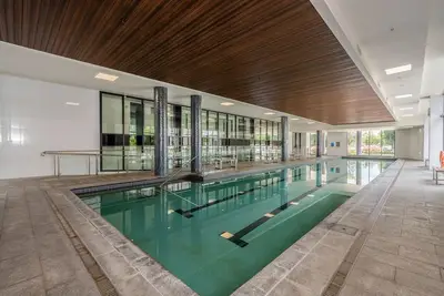 Image de Bright 2-Bed Flat Near City Amenities