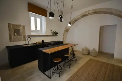 Image de Two-room apartment in historic center of (ortigia) air-conditioned - wifi