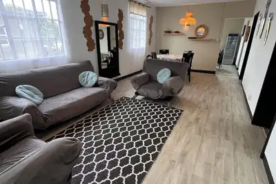 Image de Appartement Lili situé à 5 mn à pieds de la plage de Pereybère!