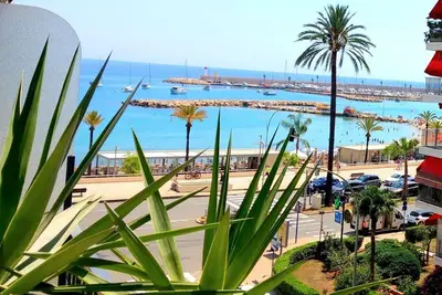 Image de Near Train Station, Free Parking