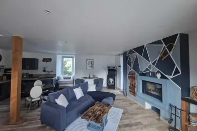 Image de appartement beaucens\ncalme et idéal pour vos loisirs \nbalcon + terrasse agréable