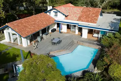 Image de Villa d’architecte avec piscine, Wi-Fi, proche plage