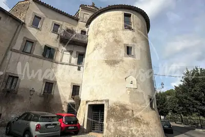 Image de The Tower \"UnaNotteaCasaMia\"