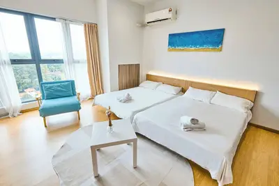 Image de 5 Pax Country Garden Danga Bay Seaside/Johor Bahru with WiFi and Fitness Room