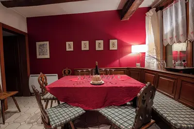 Image de Charmente Maison Vigneronne Sur La Route Des Vins