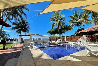 Image de Front row beach ranch on the seafront in Barra de Santiago