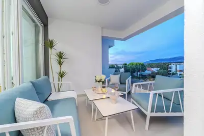 Image de Two-bedroom apartment with a terrace