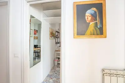 Image de Elegantis. it Des Artistes Apartment