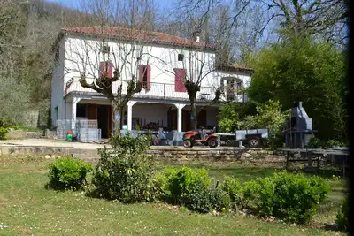 Image de Grande Maison De Campagne A Louer Dans Le Lot (7 - 14 Pers)