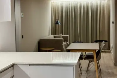 Image de Comfortable and stylish apartment. 3b